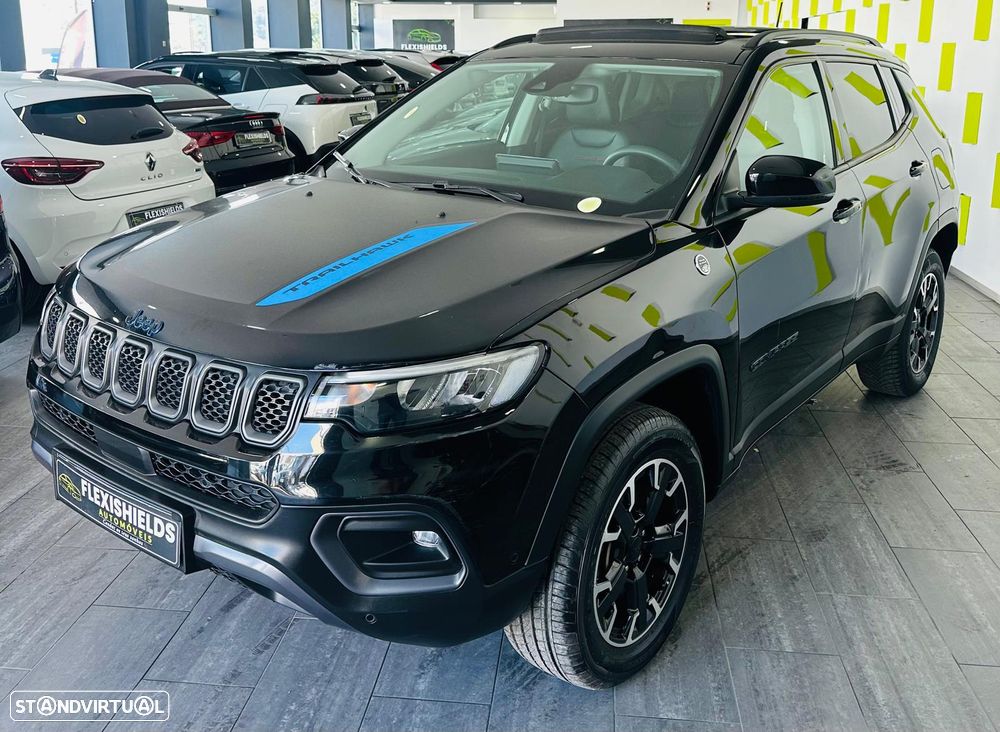 Jeep Compass 1.3 T-GDI 4xe Auto Trailhawk - 6