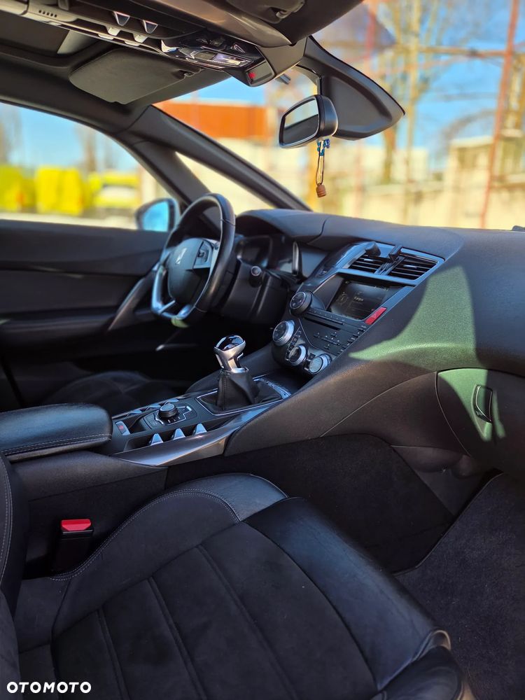 Citroën DS5 2.0 HDi SoChic - 8
