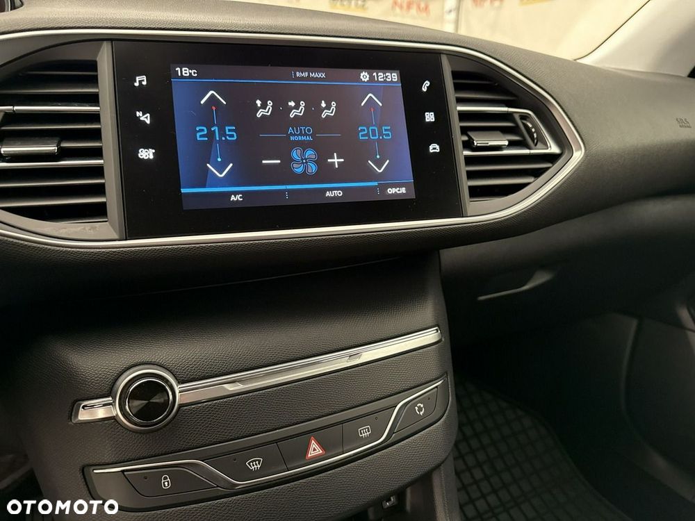Peugeot 308 - 27
