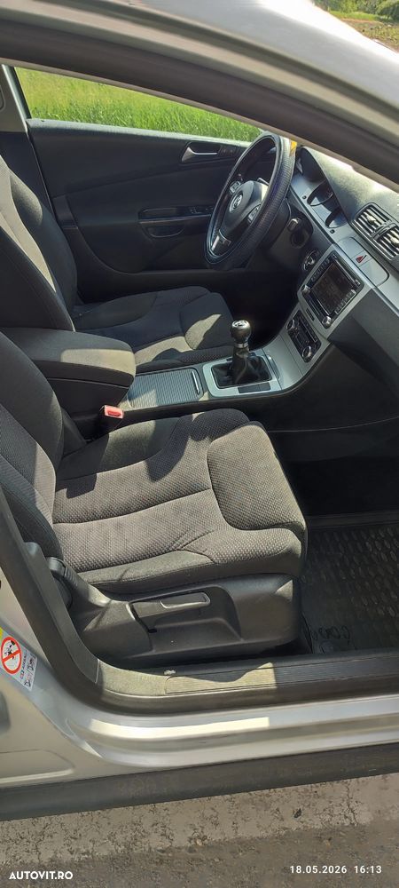 Volkswagen Passat 2.0 TDI Comfortline DPF - 11