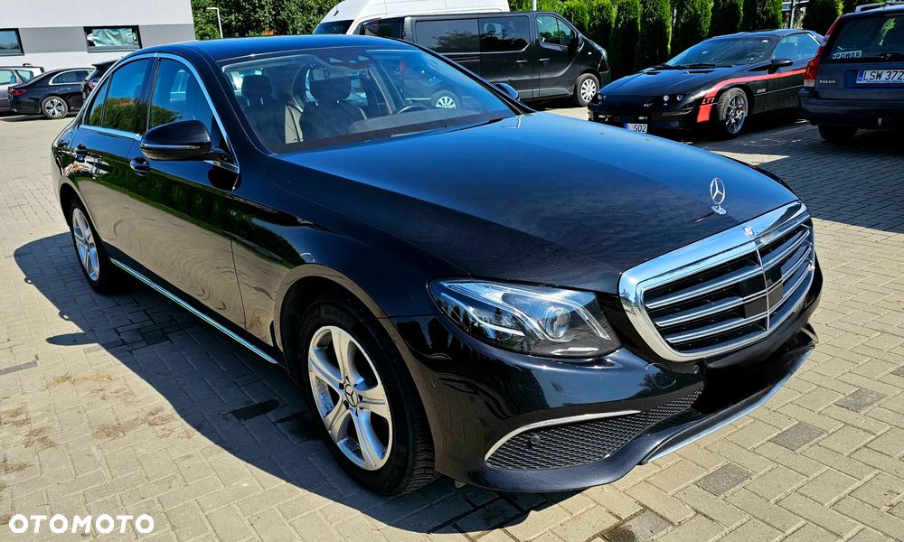 Mercedes-Benz Klasa E 220 d Business Edition 9G-TRONIC - 2