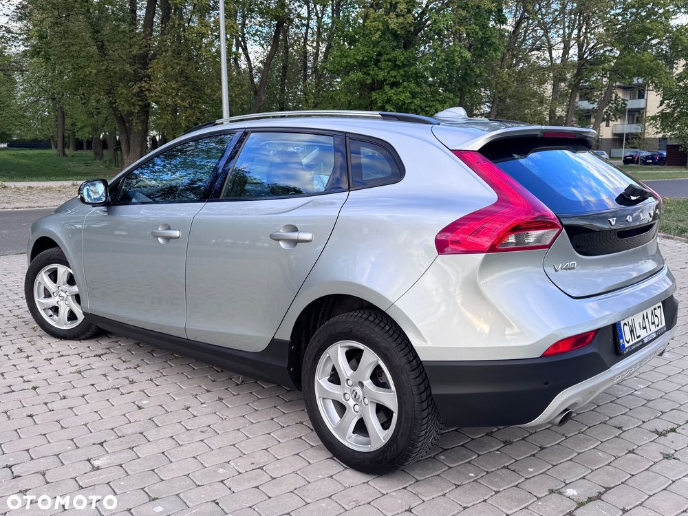 Volvo V40 D3 Inscription - 19