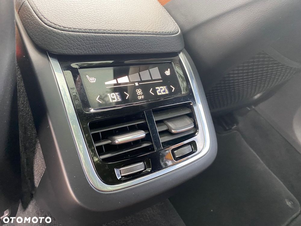 Volvo V90 D4 Inscription - 14