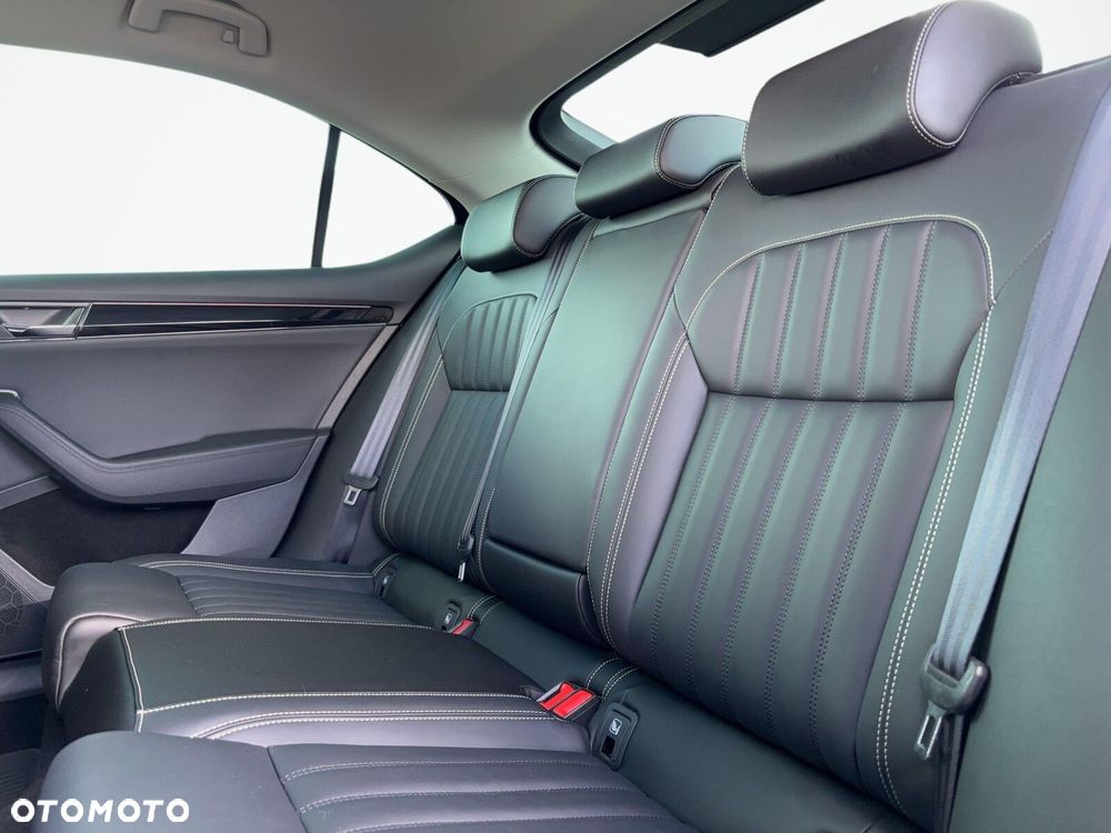 Skoda Superb 2.0 TDI SCR L&K DSG - 23