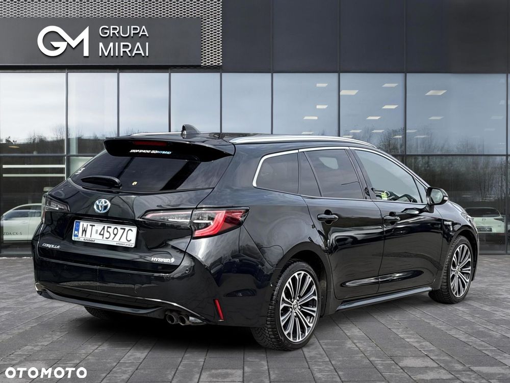 Toyota Corolla 2.0 Hybrid Executive - 5