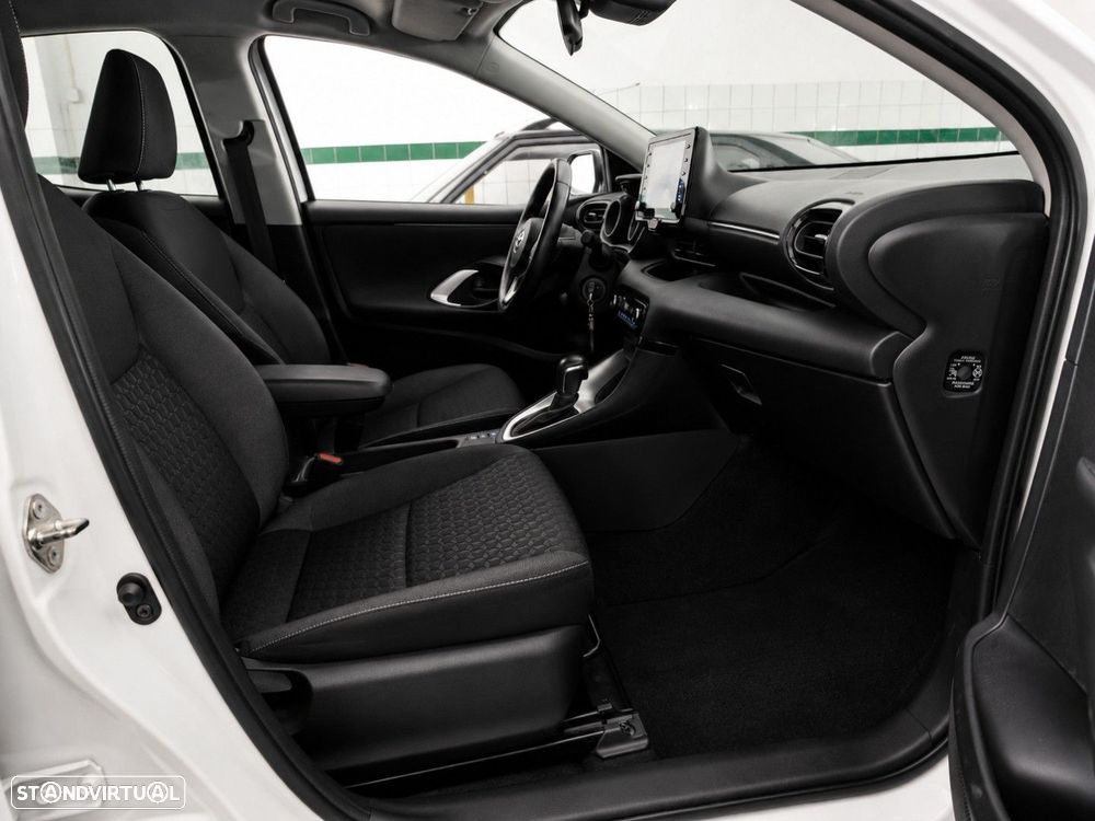 Toyota Yaris 1.5 HDF Exclusive - 11