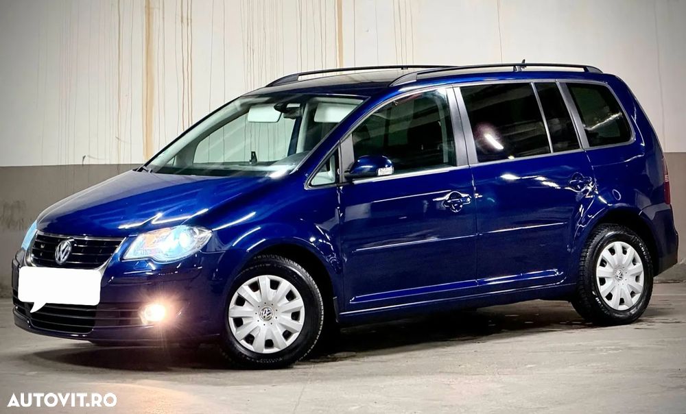 Volkswagen Touran 1.4 TSI Trendline Aut - 4