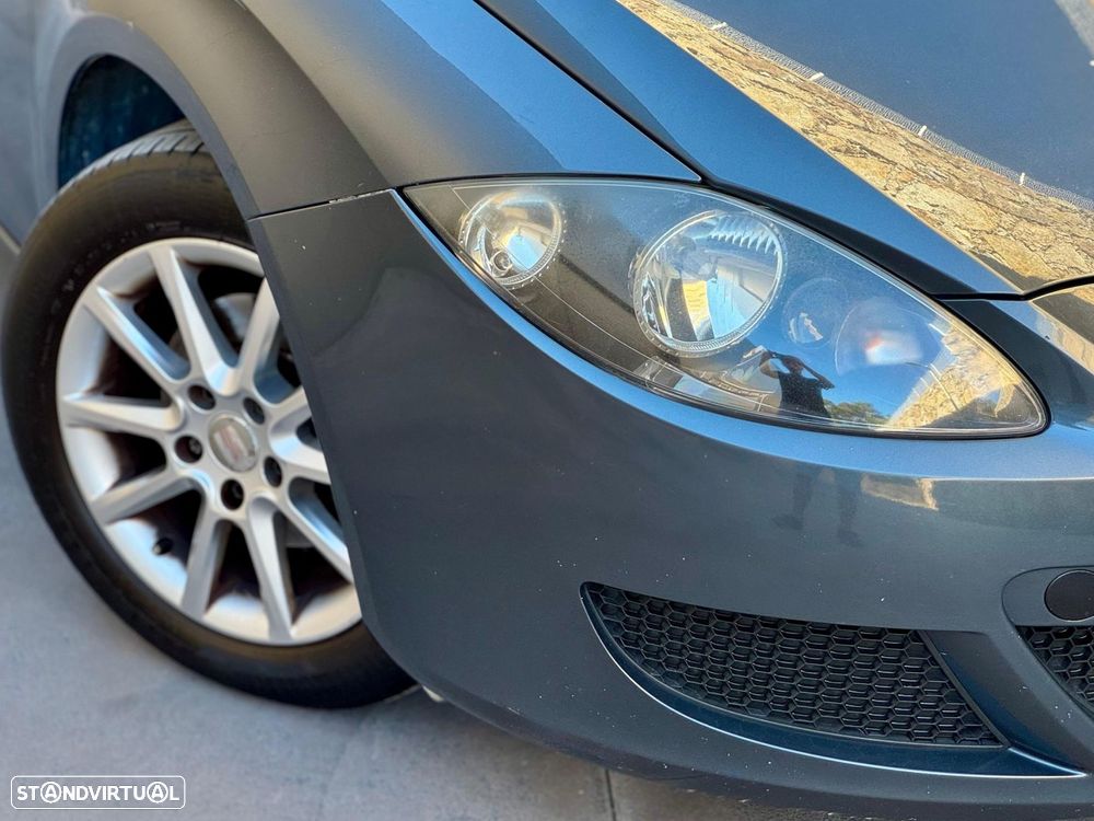 SEAT Leon 1.9 TDi Stylance - 4