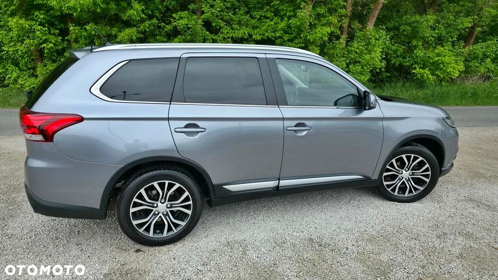 Mitsubishi Outlander 2.0 2WD CVT Edition - 14