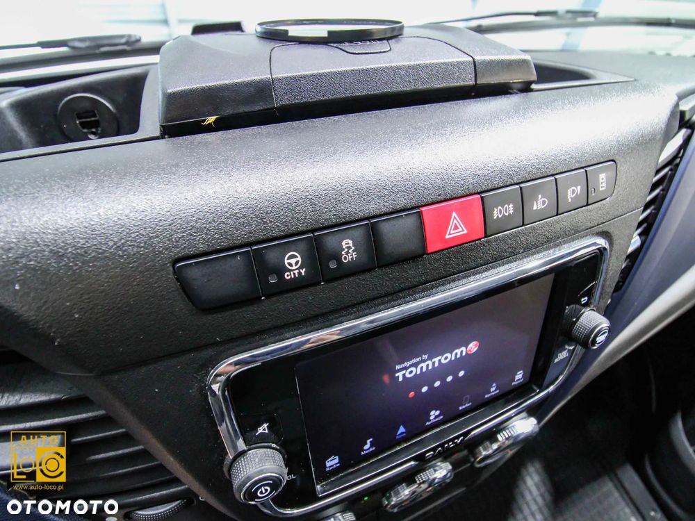 Iveco DAILY CHŁODNIA + MROŹNIA + AGREGAT x 2 + AUTOMAT - 23