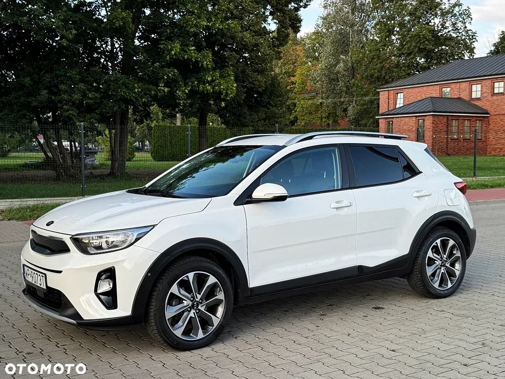 Kia Stonic 1.4 L - 9