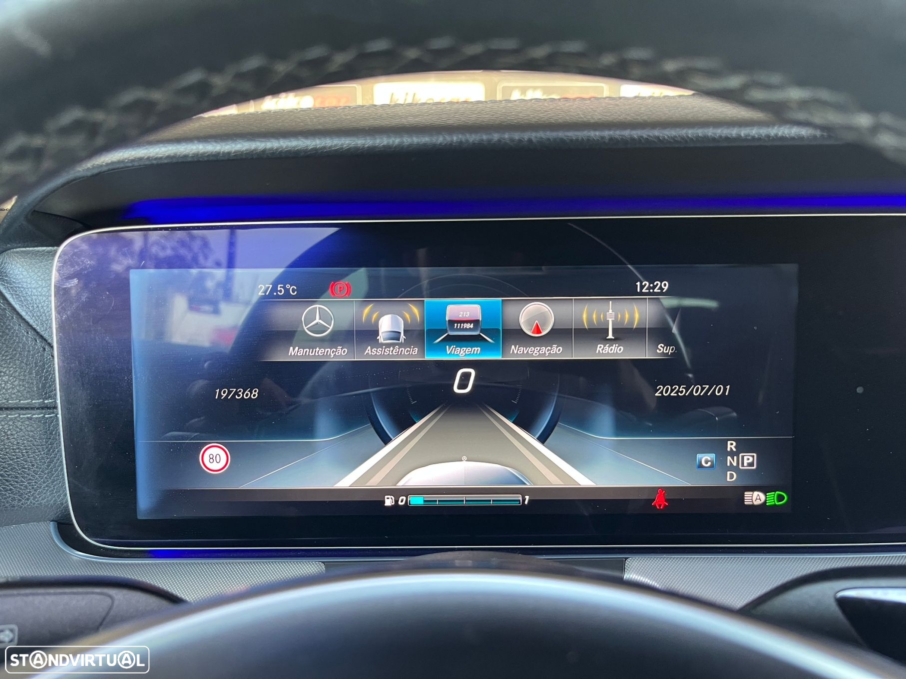 Mercedes-Benz E 220 d Coupe 9G-TRONIC AMG Line - 22