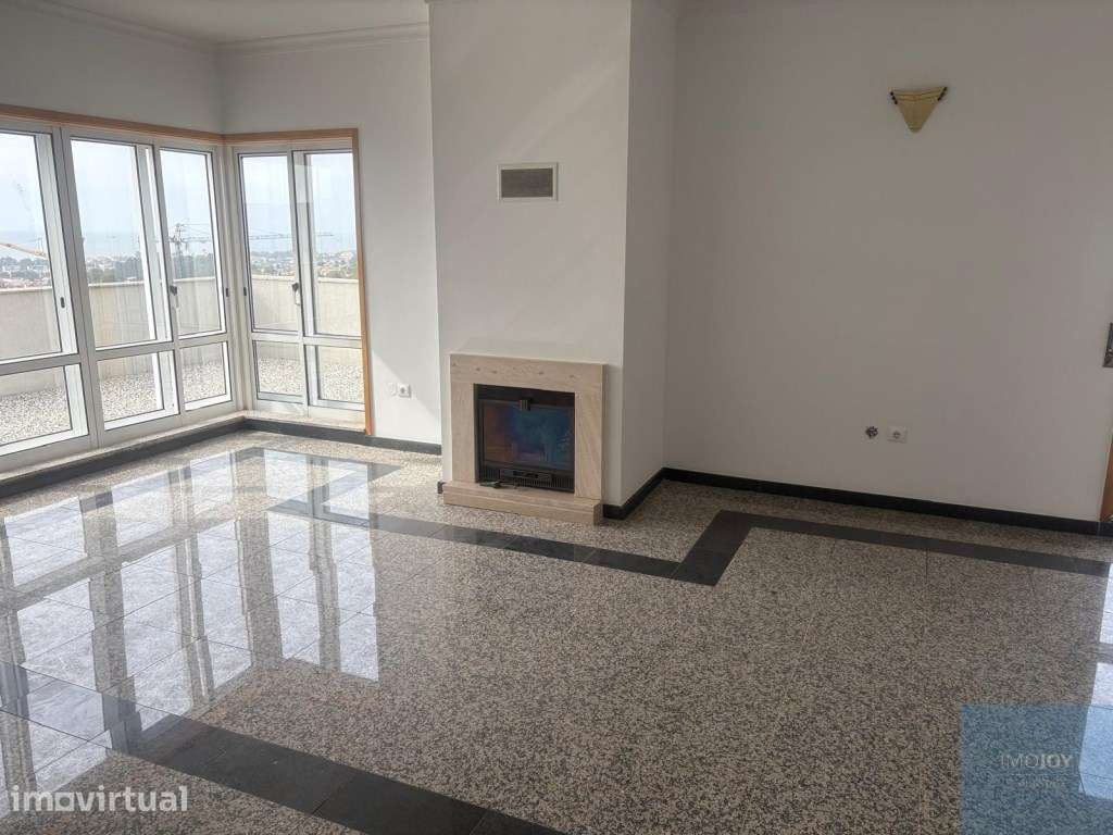 Apartamento T4 com Terraço e vista Mar em Vila Nova de Gaia - Grande imagem: 3/33