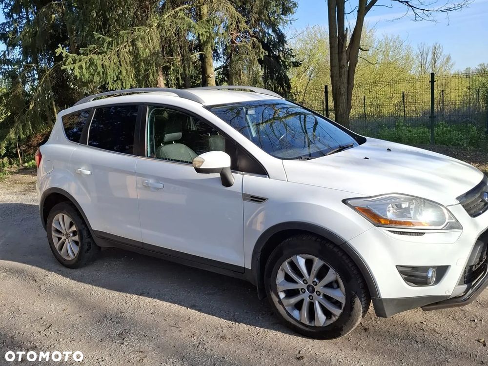 Ford Kuga 2.0 TDCi 4x4 Titanium - 5