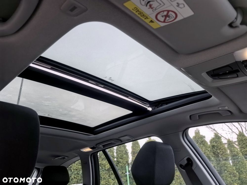 BMW Seria 3 318d DPF - 25