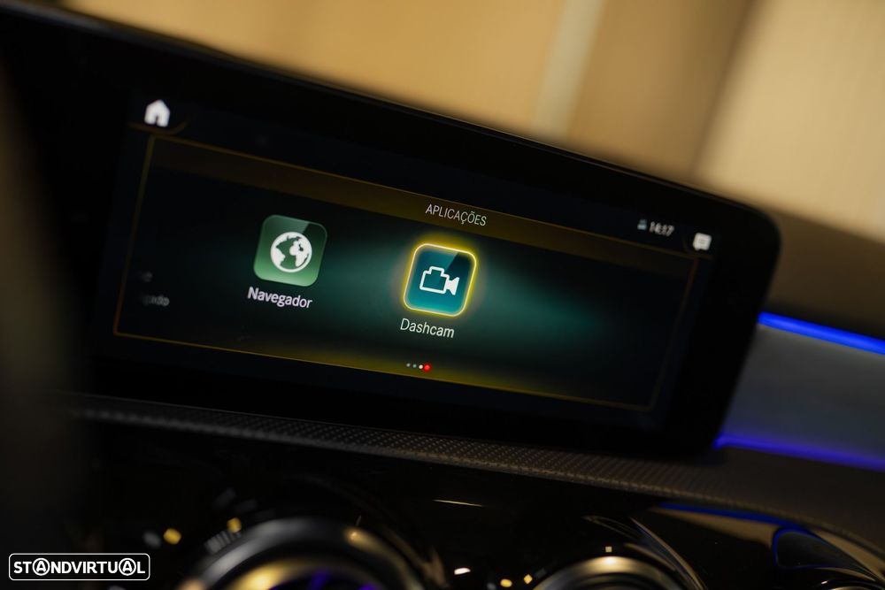 Mercedes-Benz A 250 e AMG Line - 44