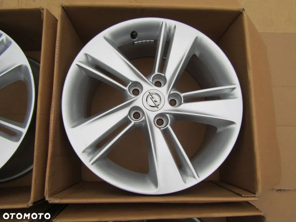 4x Felgi 17 Opel Astra J IV (diesel) Zafira C Insignia B Cascada + czujniki - 6