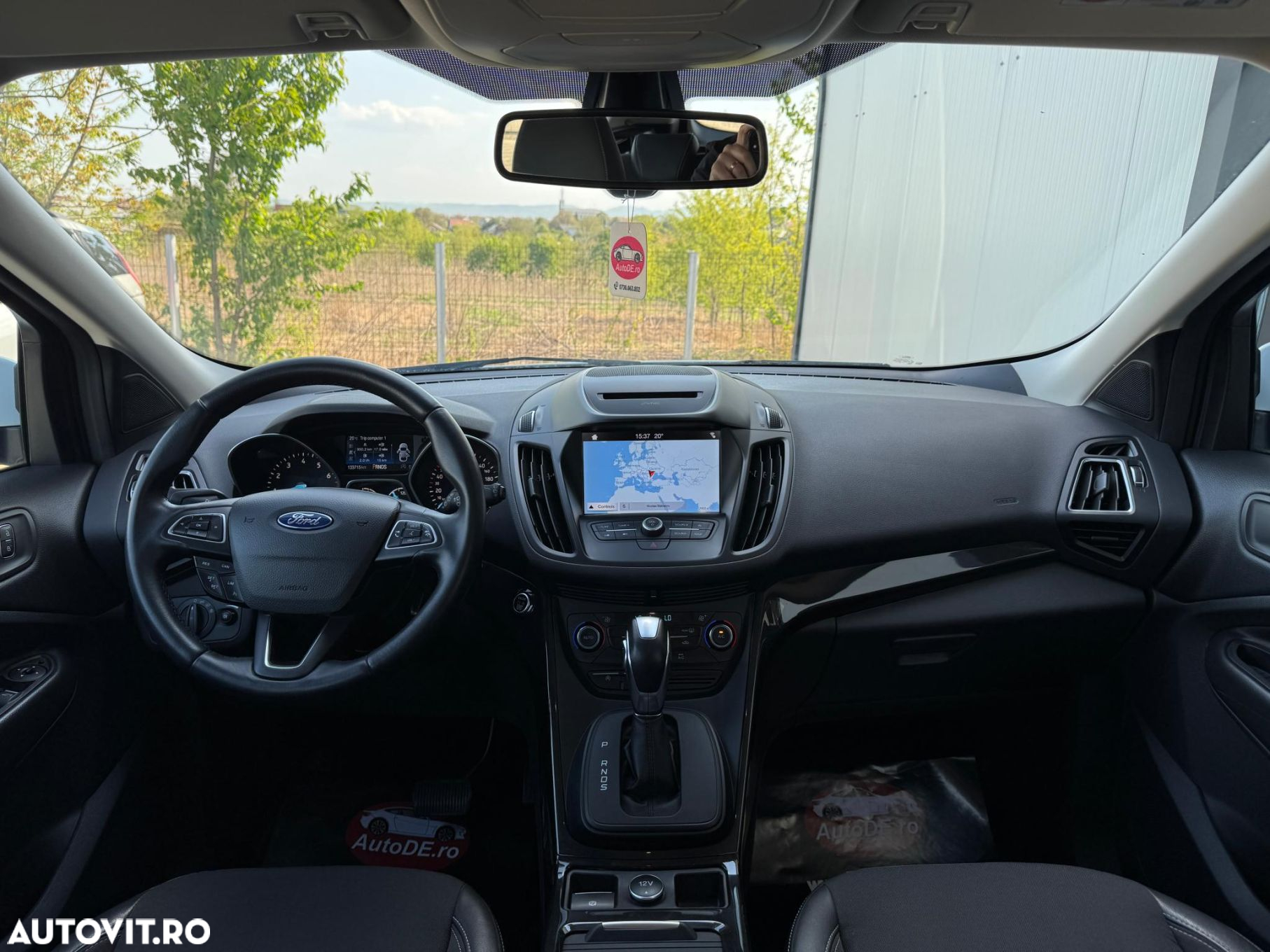 Ford Kuga - 8