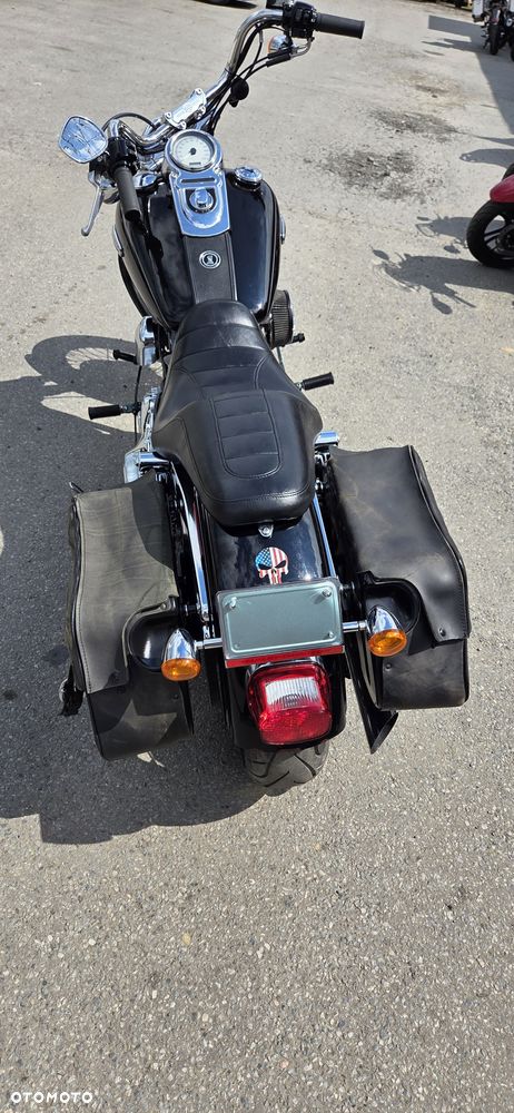 Harley-Davidson Dyna Super Glide - 31