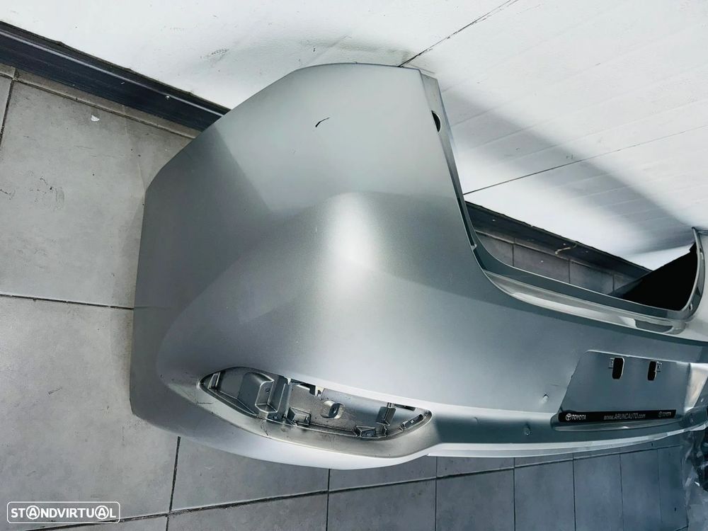 Para Choques Trás Toyota Auris II - 2015 / 2024 - 3