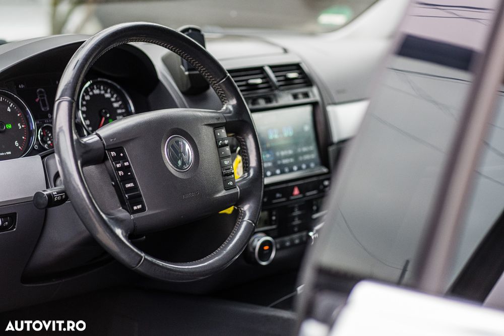 Volkswagen Touareg 3.0 V6 TDI Tipt. - 19