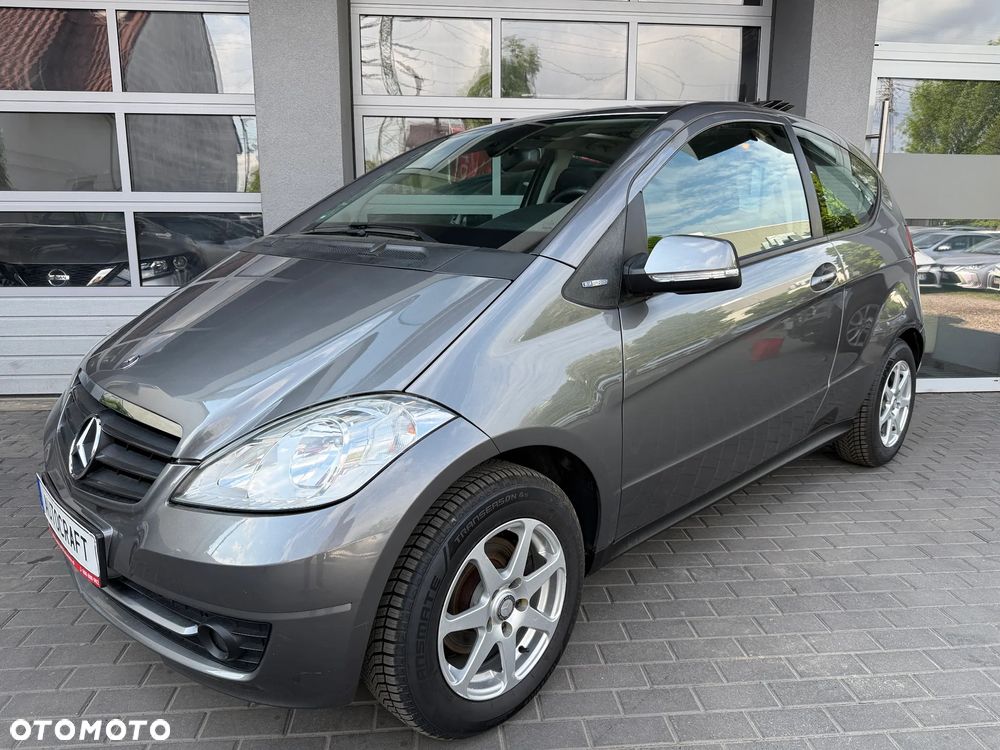 Mercedes-Benz Klasa A 160 BlueEFFICIENCY Elegance - 23