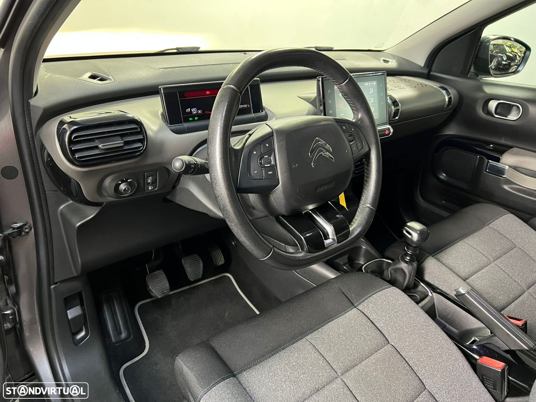 Citroën C4 Cactus 1.2 PureTech Feel Pack - 5