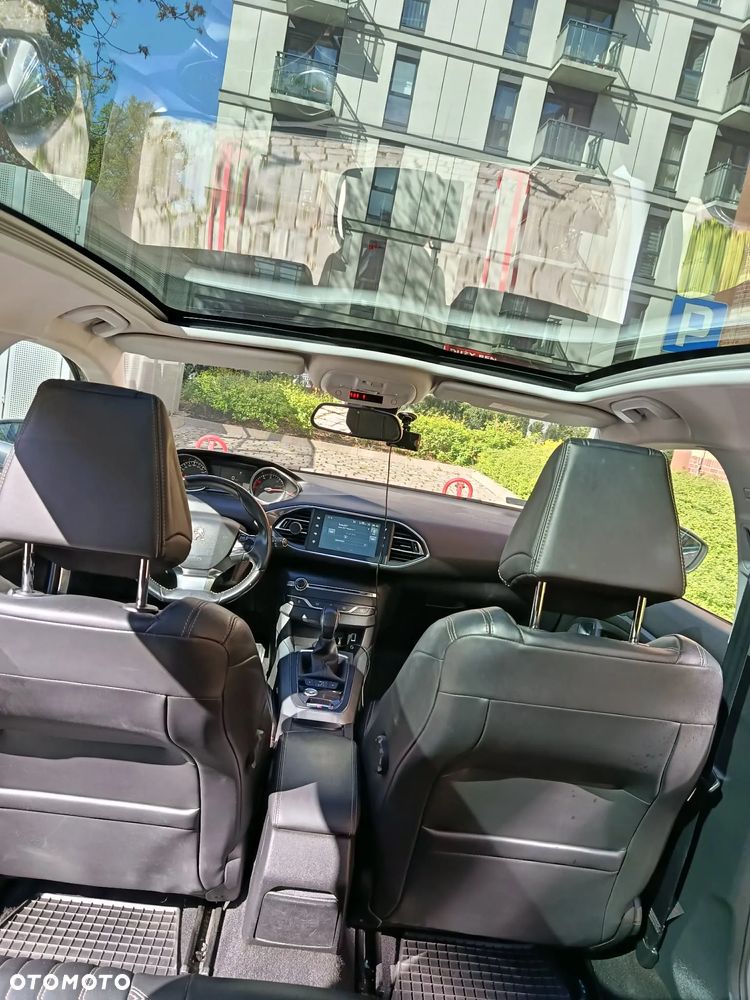 Peugeot 308 - 10