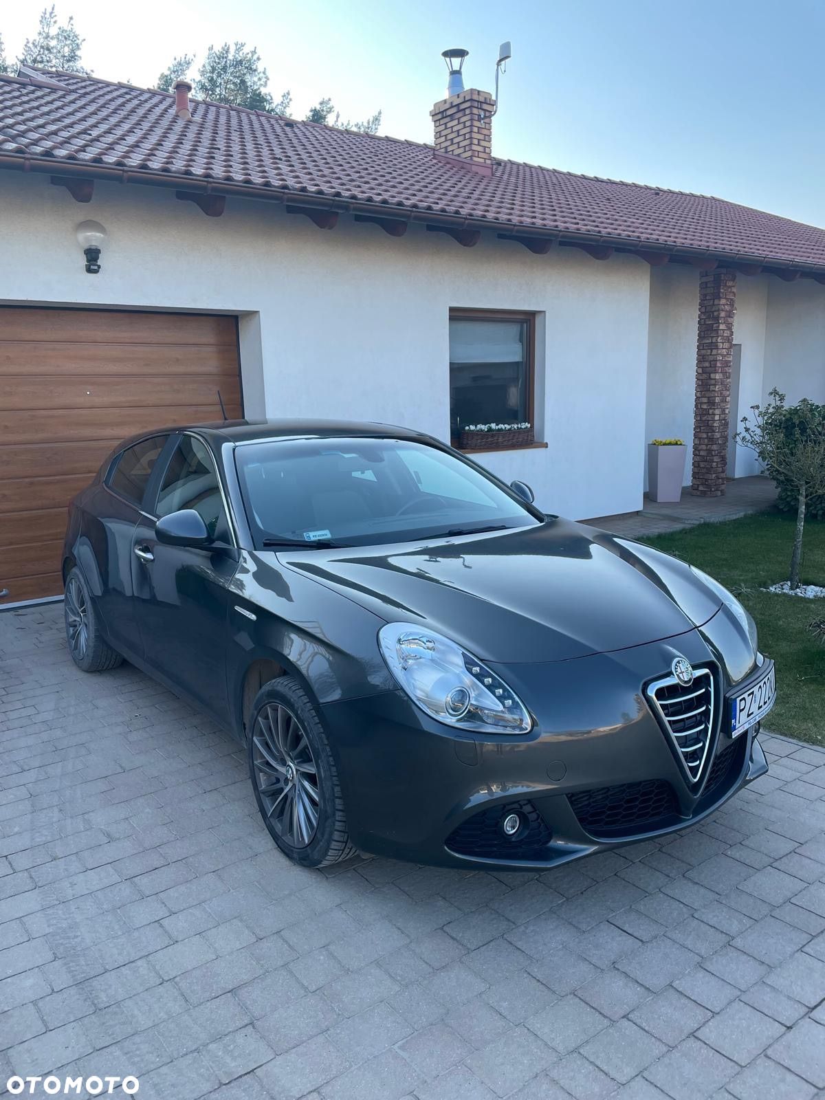Alfa Romeo Giulietta - 1