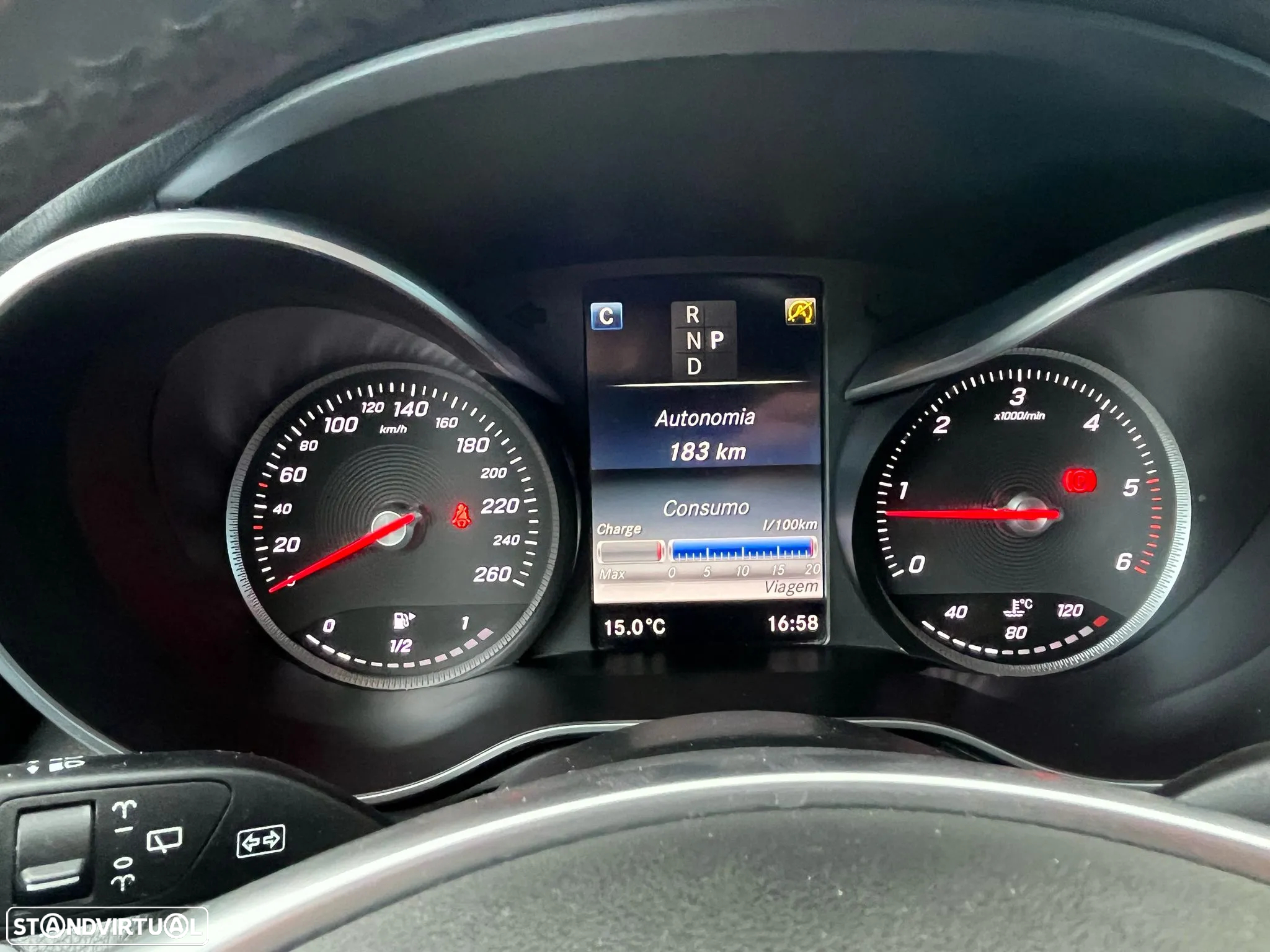 Mercedes-Benz GLC 220 d 4Matic 9G-TRONIC AMG Line - 16