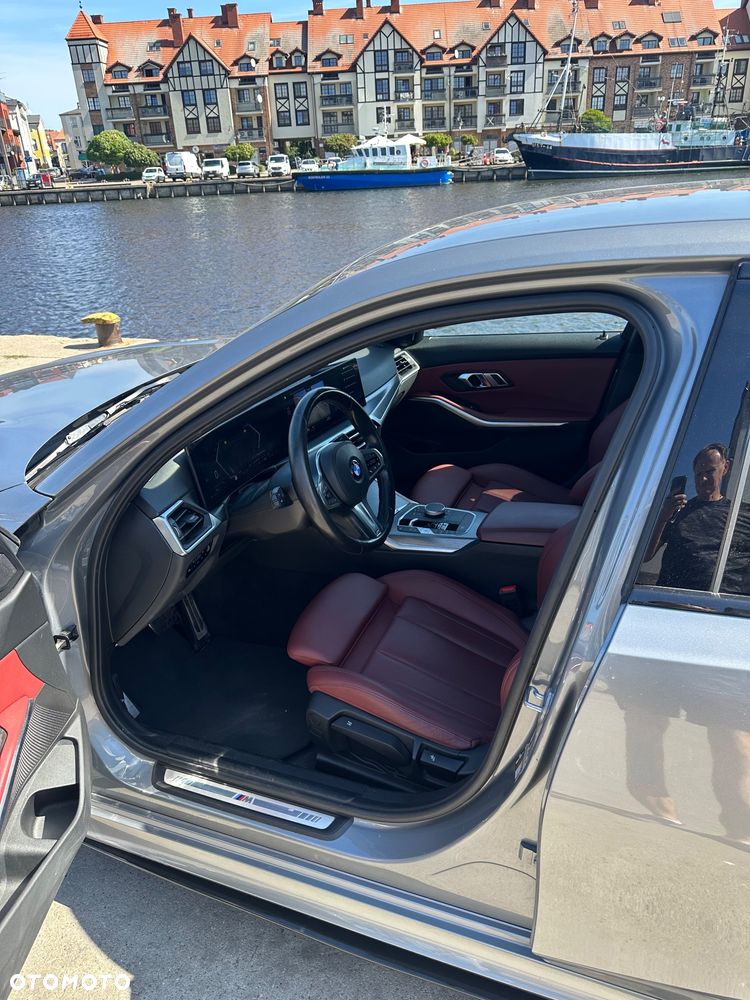 BMW Seria 3 318i M Sport - 6