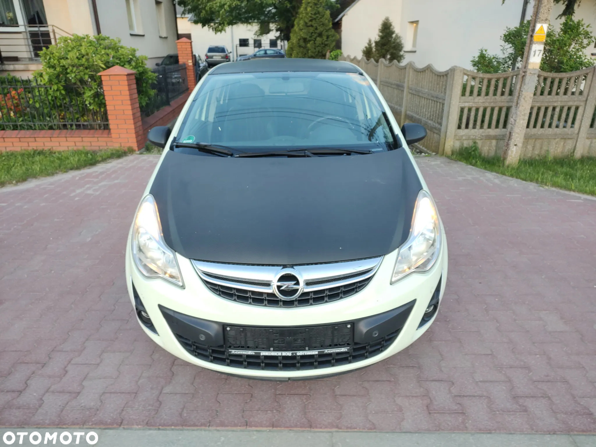 Opel Corsa 1.2 16V Enjoy - 5