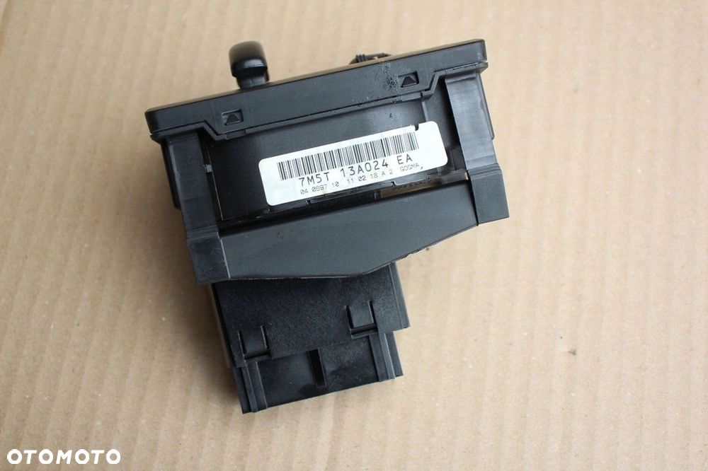 Przełącznik włącznik świateł FORD FOCUS MK2 7M5T-13A024-EA - 2