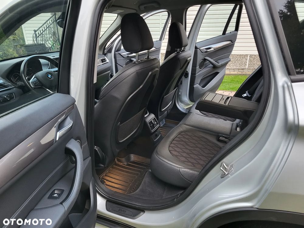 BMW X1 xDrive20d Advantage - 9