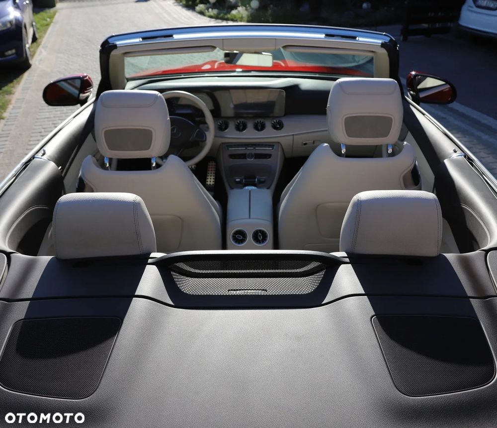 Mercedes-Benz Klasa E 400 4-Matic 9G-TRONIC - 20