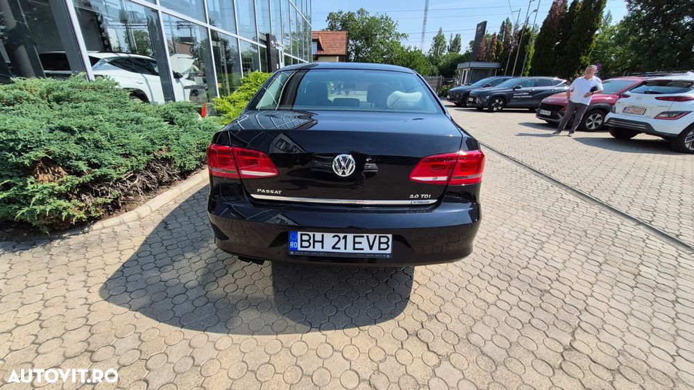 Volkswagen Passat 2.0 TDI BlueMotion Tehnology Highline - 5