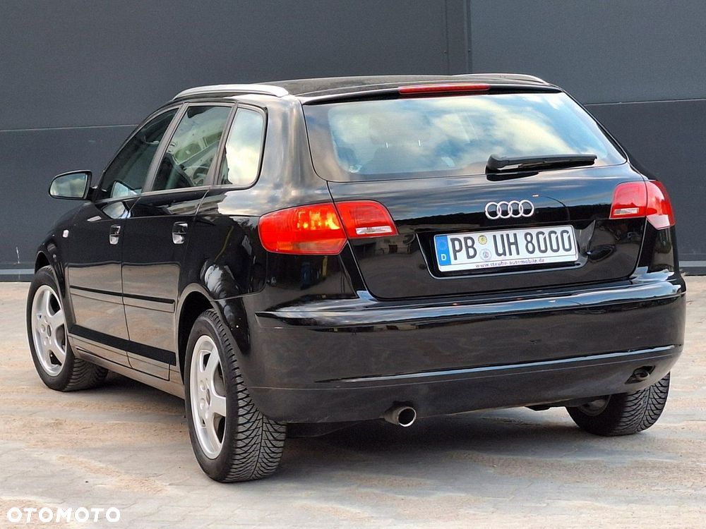 Audi A3 Sportback - 4