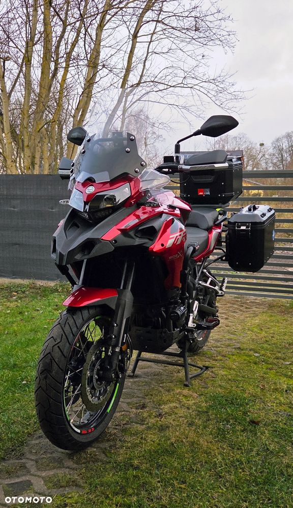 Benelli TRK 502X - 1