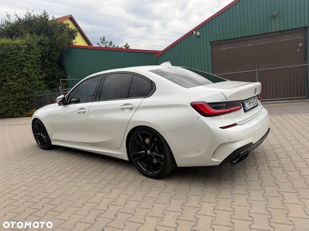 BMW Seria 3 330d M Sport - 8