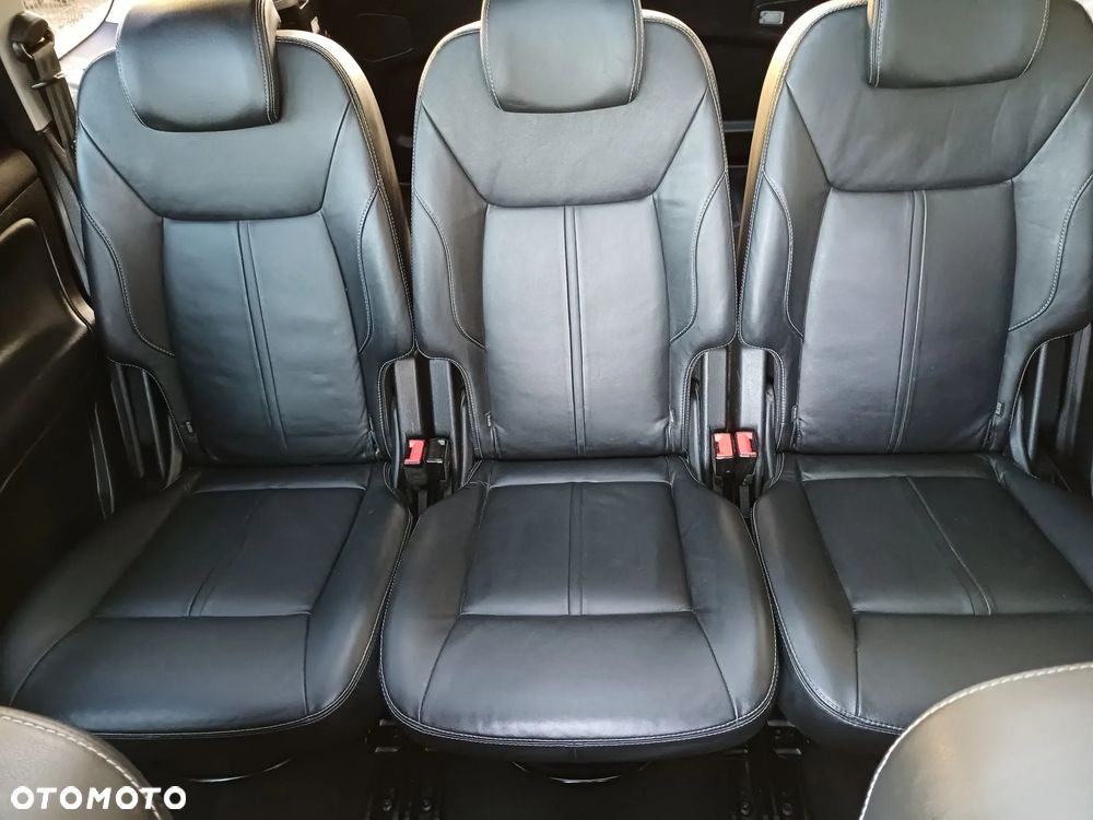 Ford S-Max 2.0 TDCi Titanium - 25