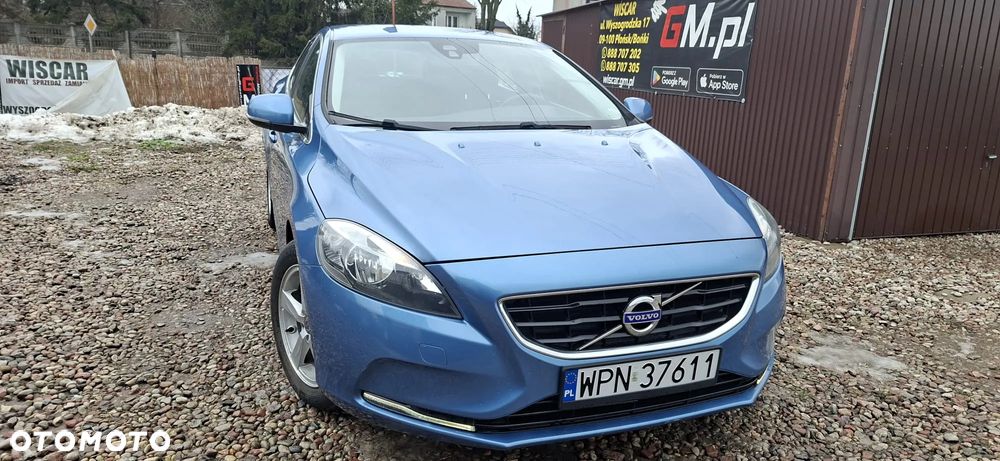 Volvo V40 D2 Momentum - 1