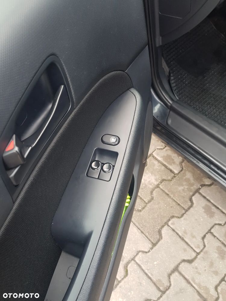Hyundai i30 1.4 Base - 10