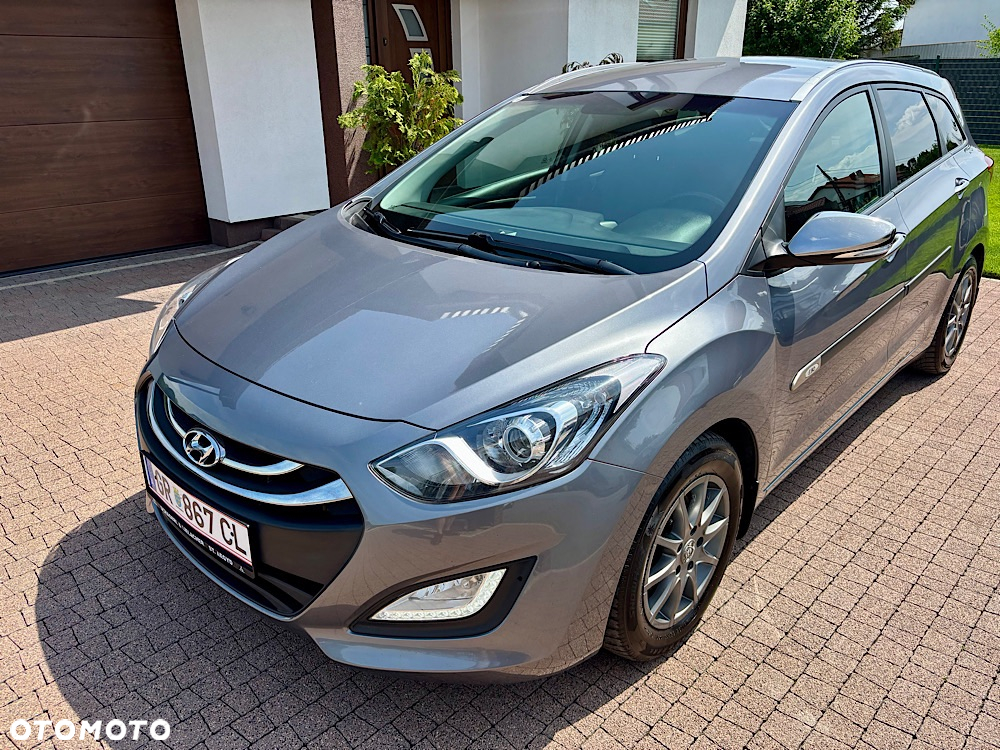 Hyundai i30 1.4 CRDi Premium - 10