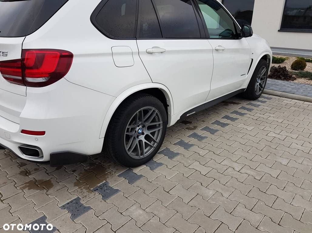 4x Felgi 19 m.in. do BMW 5 Gran Turismo F07 5 E60 E61 X5 E53 E70 F15 X6 E71 F16 4 szt 9 - HX020 (SSA - 5