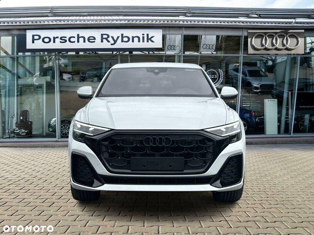 Audi Q8 - 8