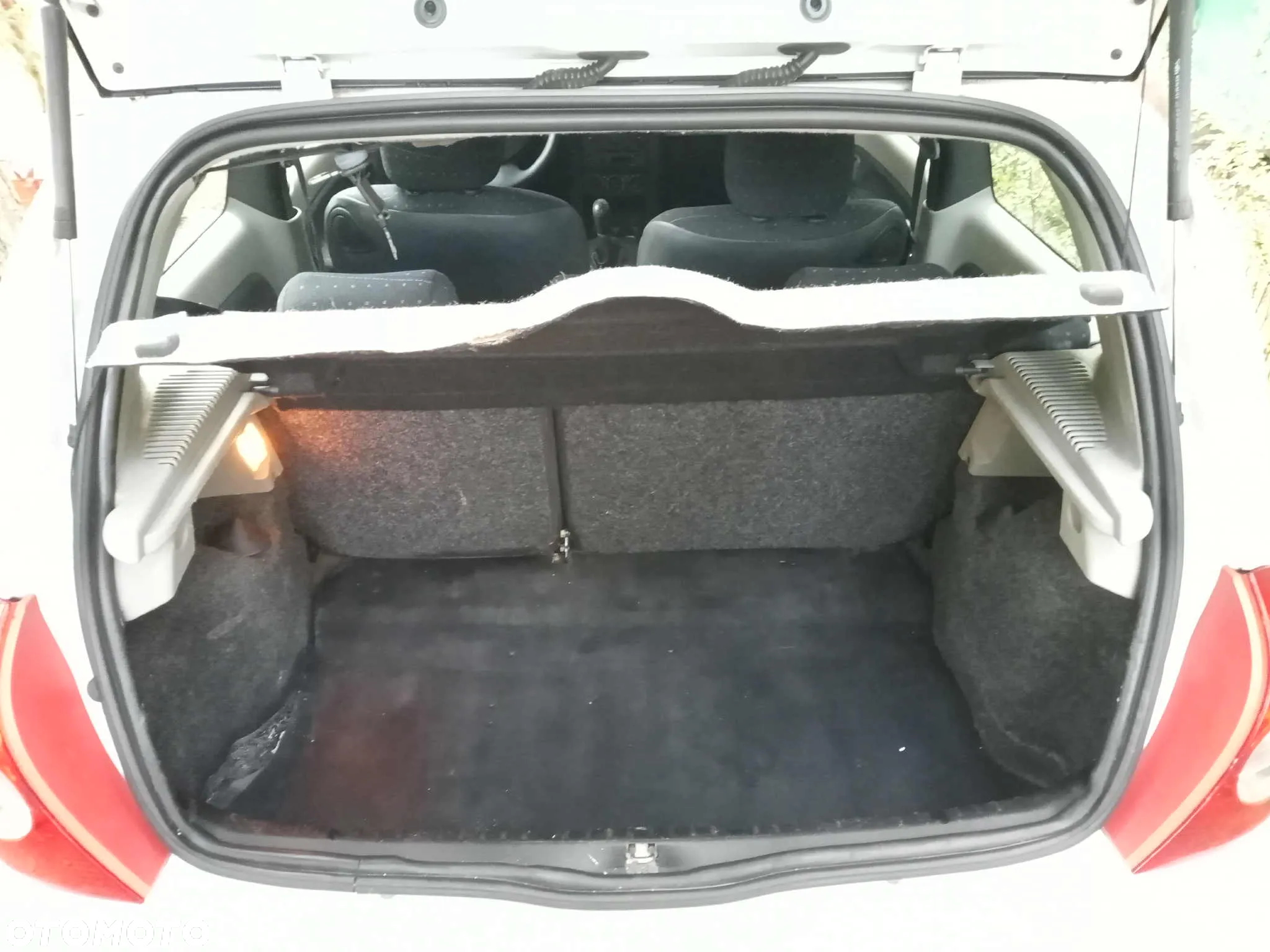 Renault Clio - 10