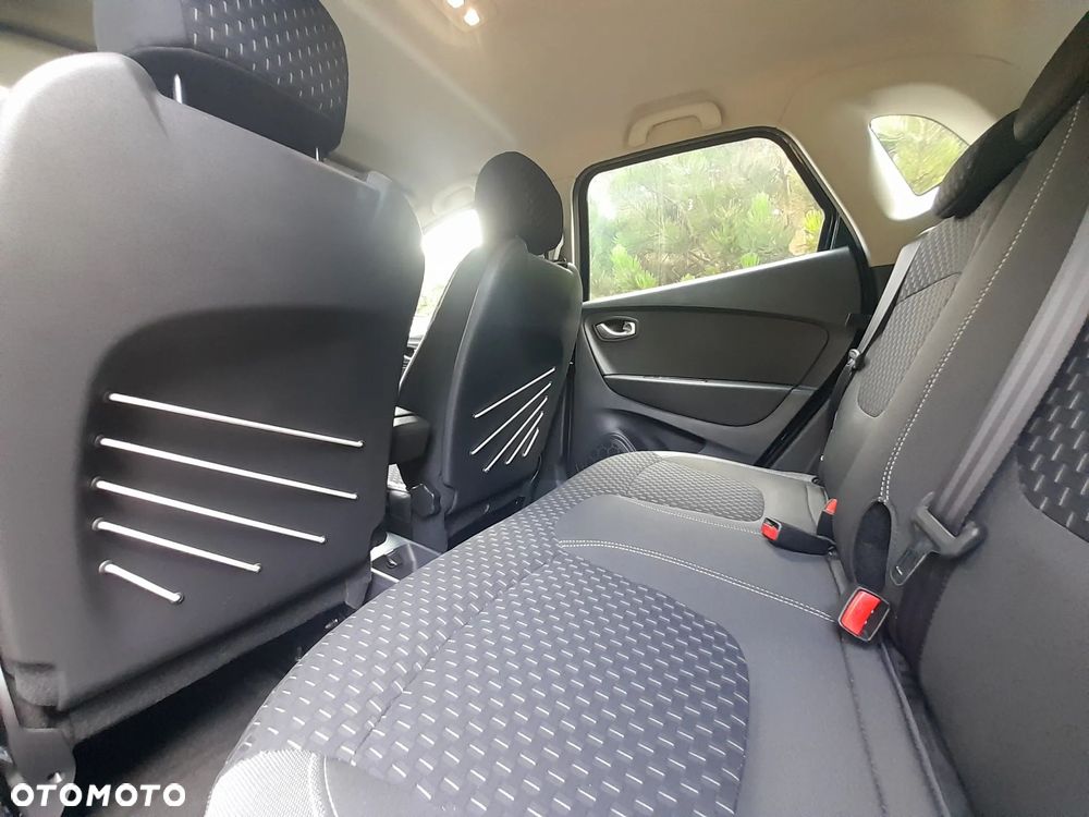 Renault Captur 1.2 Energy TCe Intens EDC EU6 - 17
