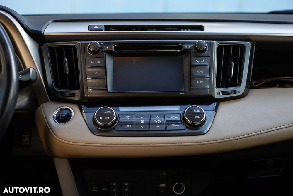 Toyota RAV4 - 15