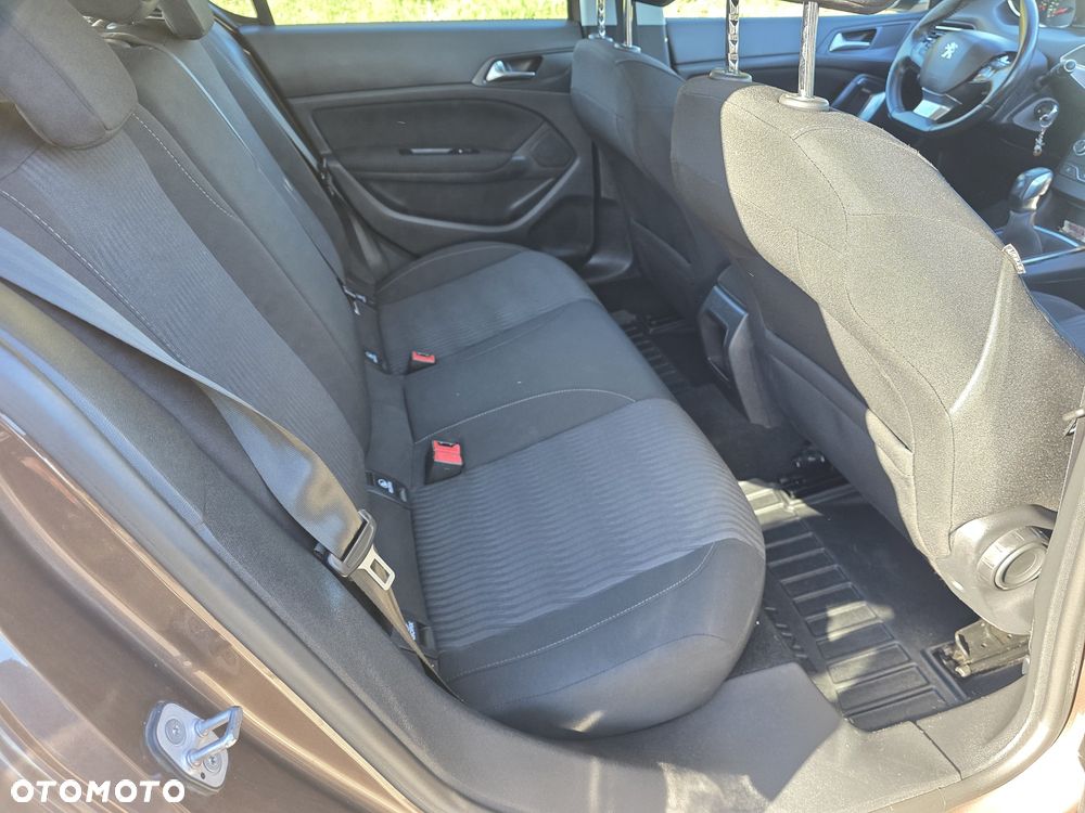 Peugeot 308 - 13