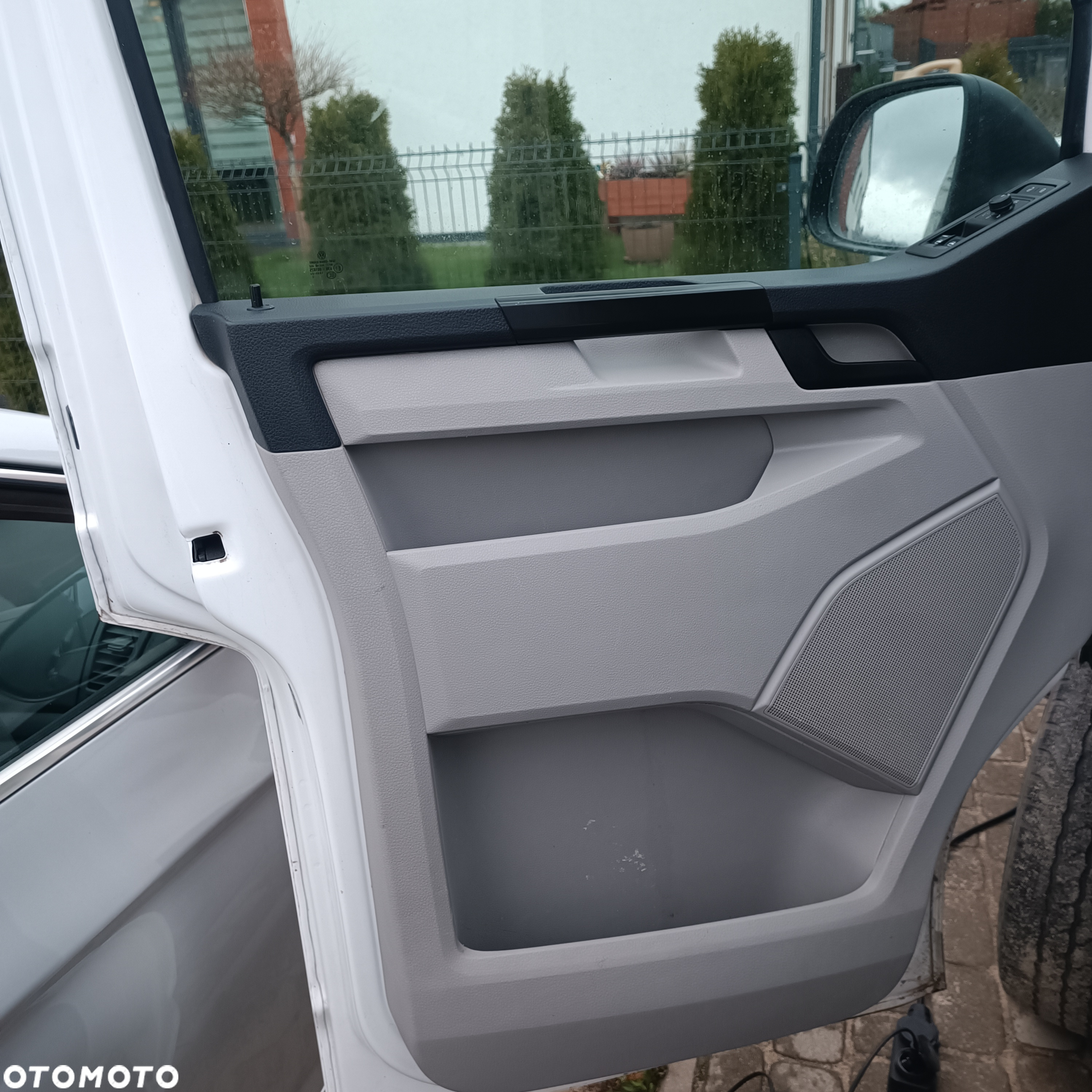 Volkswagen Transporter - 10